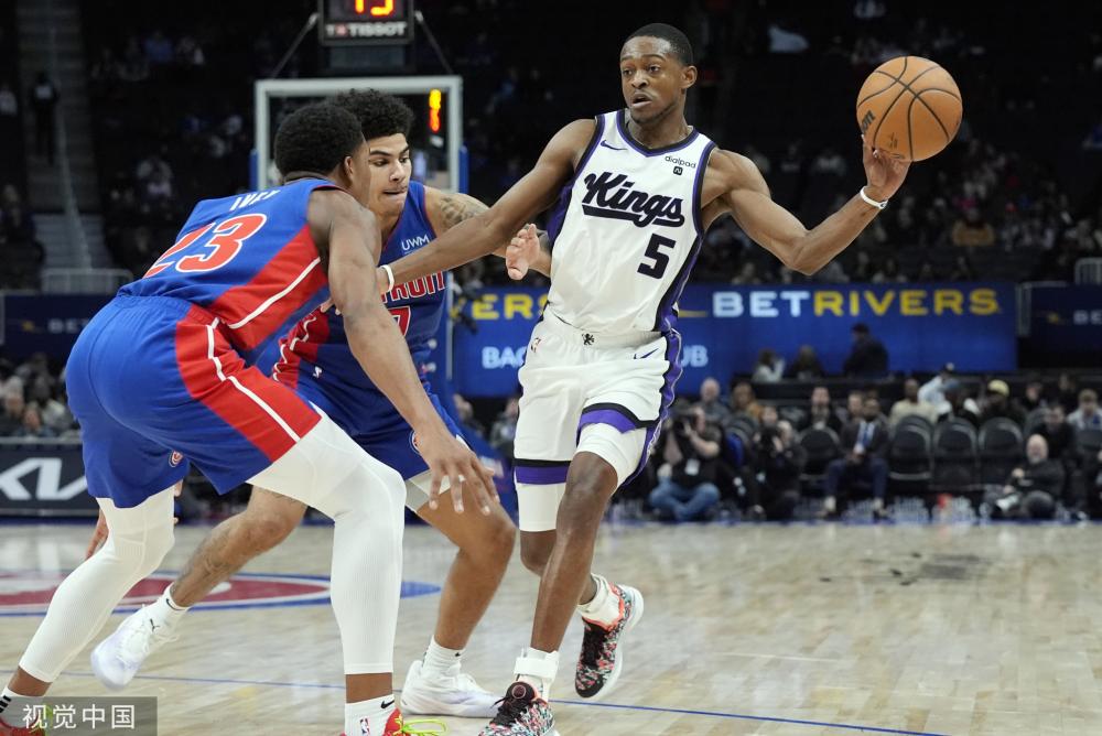 外脚背弧线 外脚背弧线