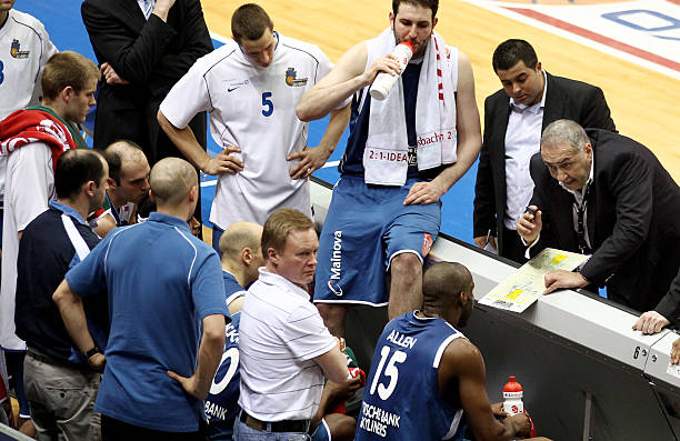 侵略性背后 侵略性背后